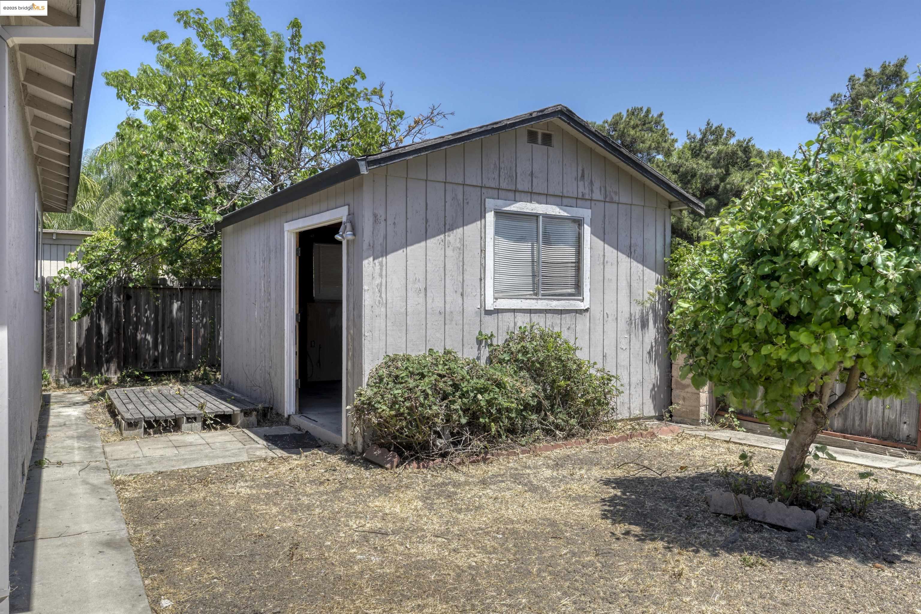 3154 Ashley Way