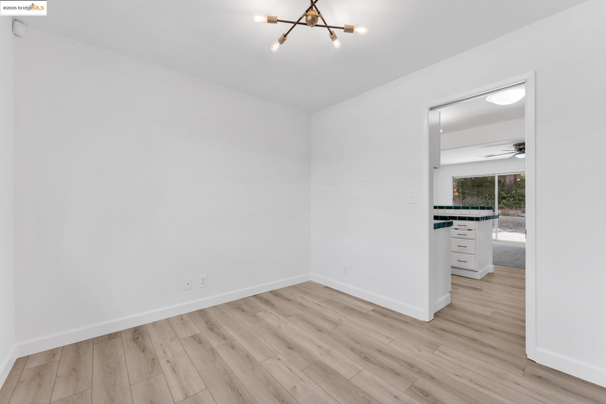 2673 Mendocino