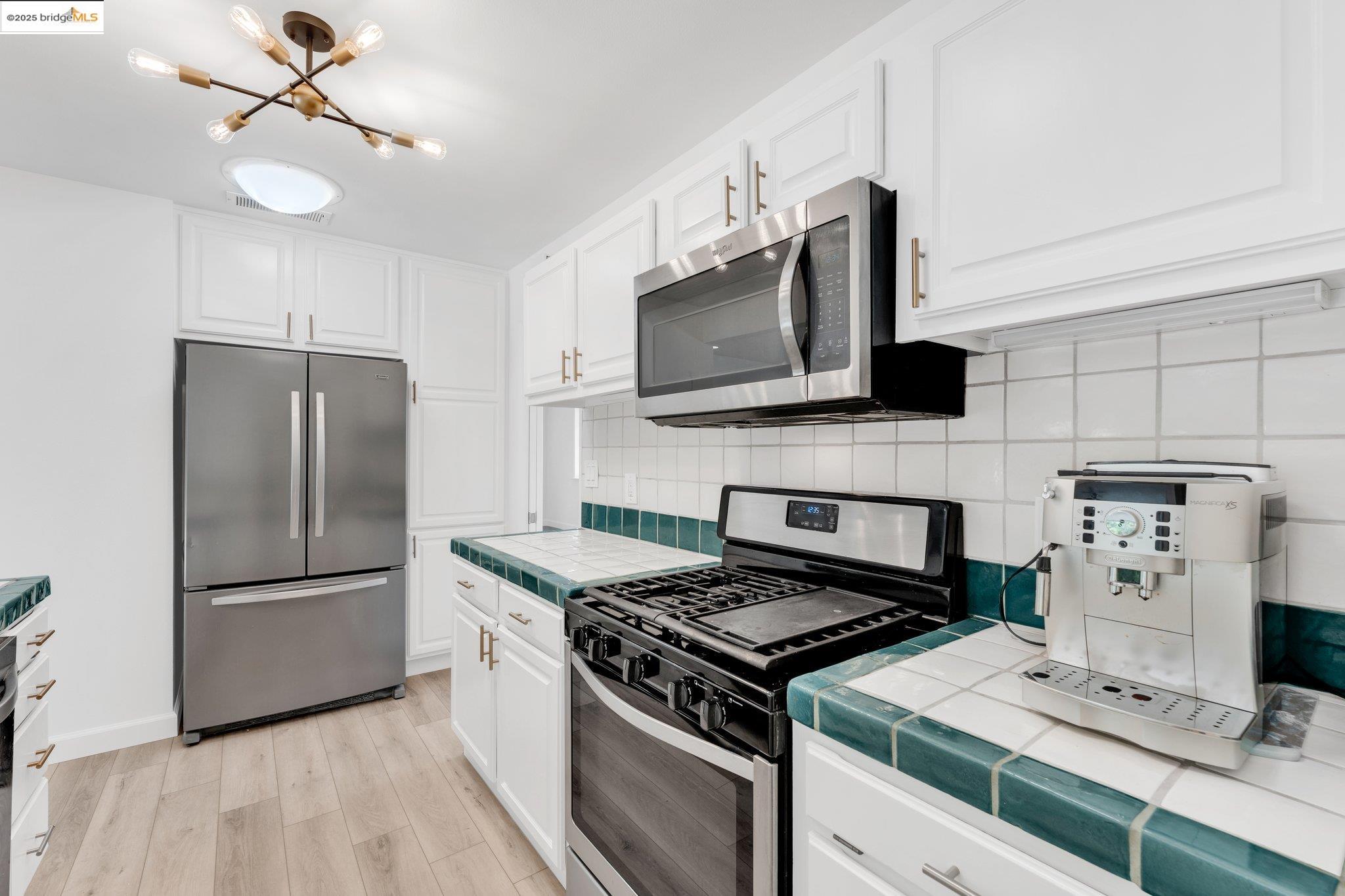 2673 Mendocino