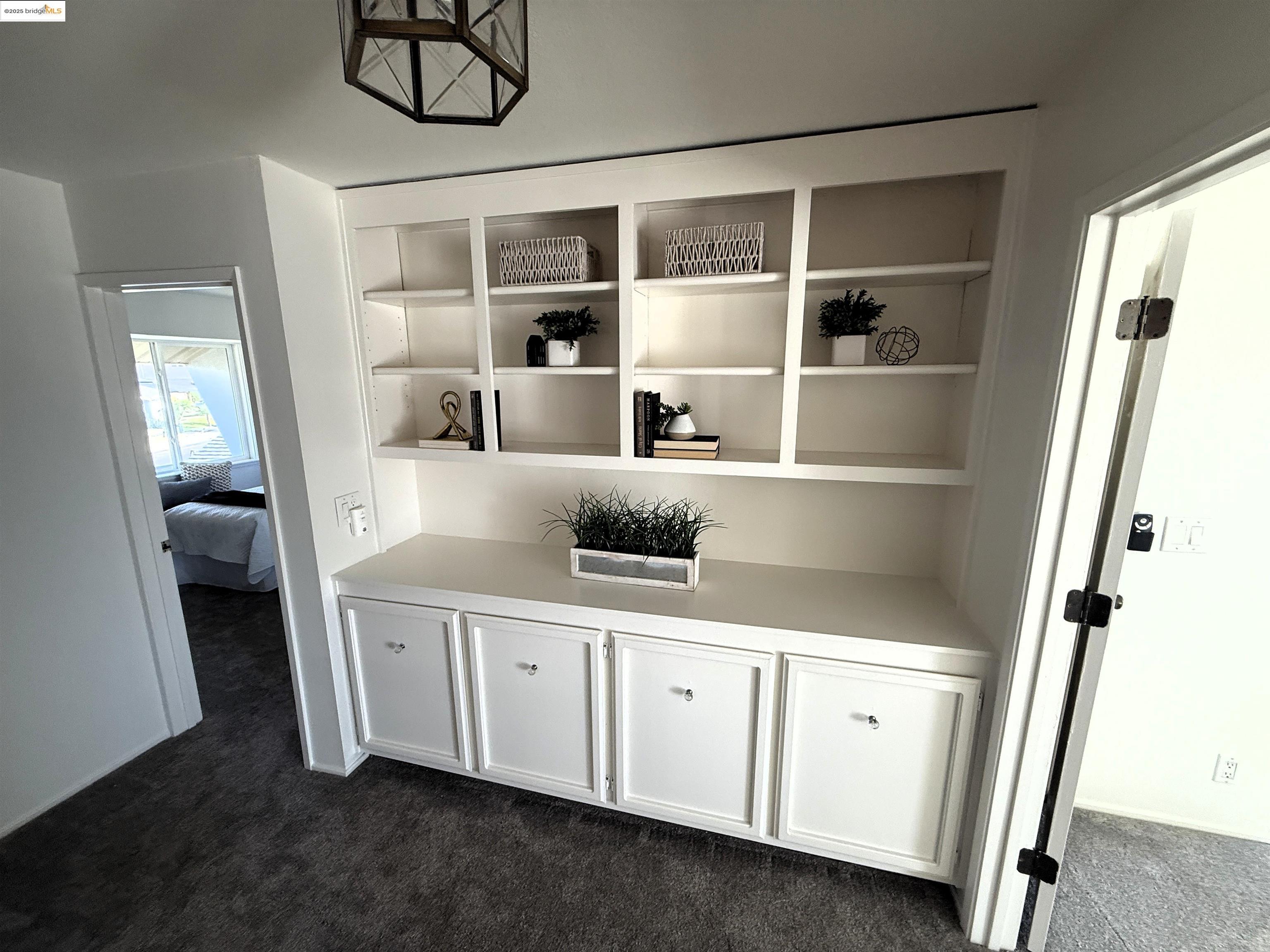 301 Discovery Bay Blvd