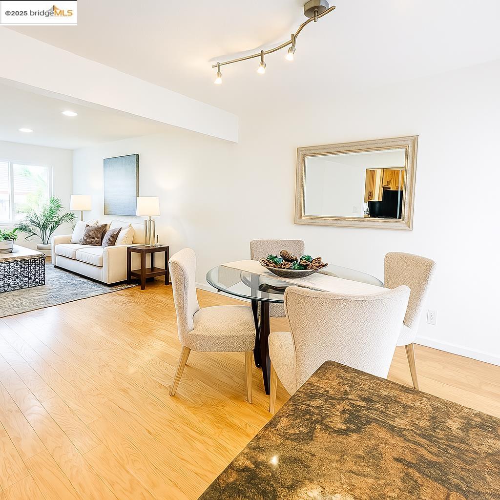 301 Discovery Bay Blvd