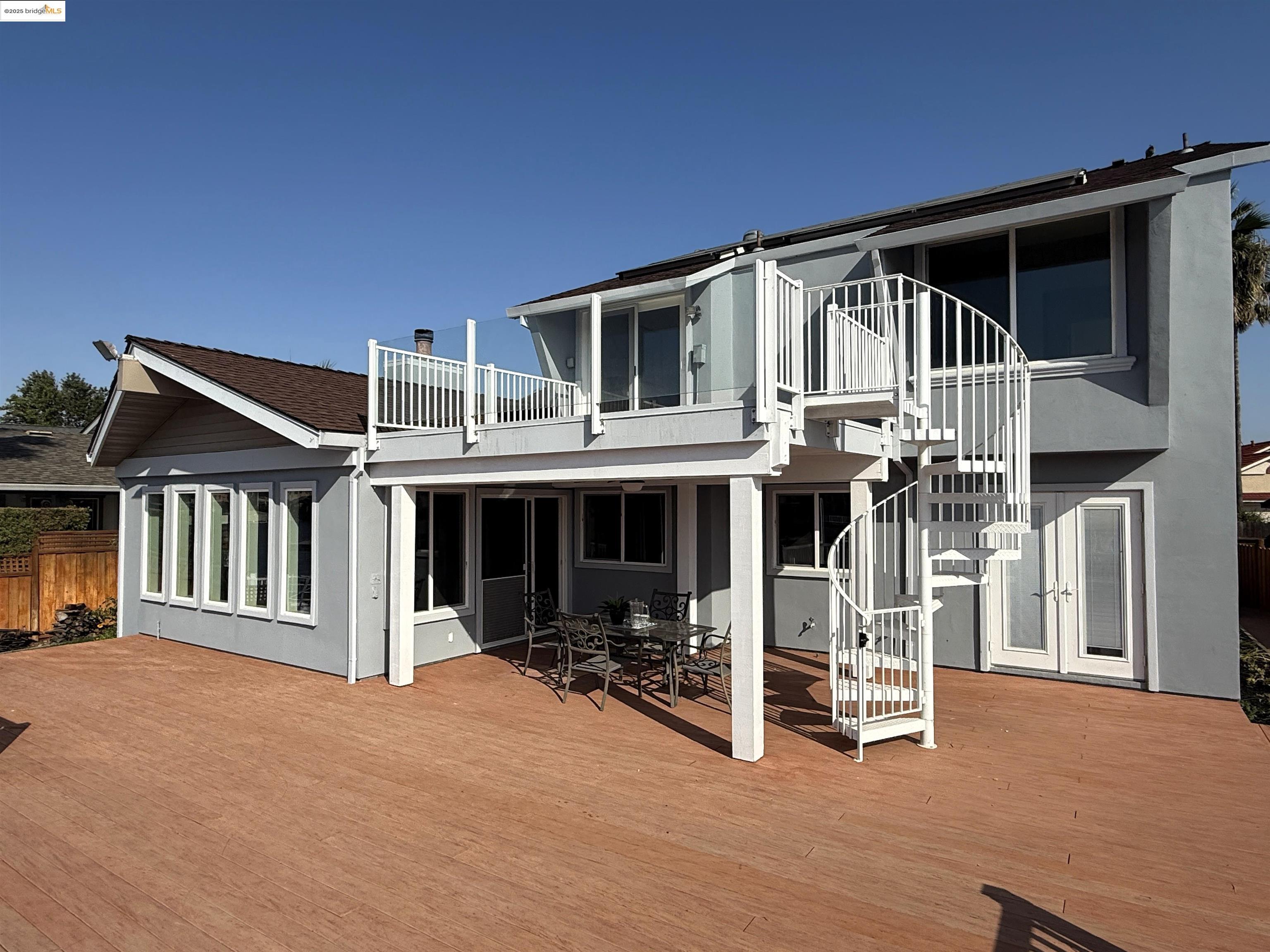 301 Discovery Bay Blvd