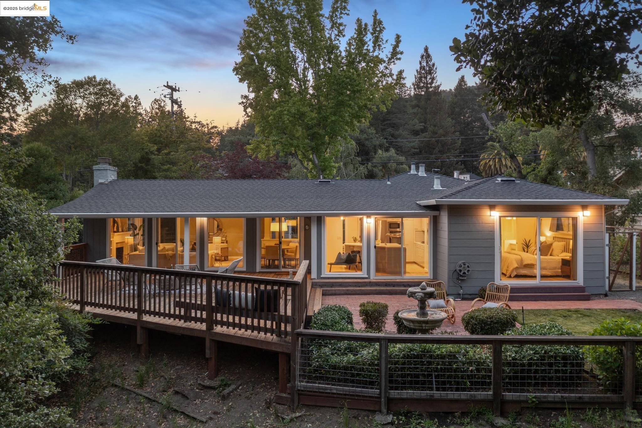 184 Lombardy Ln