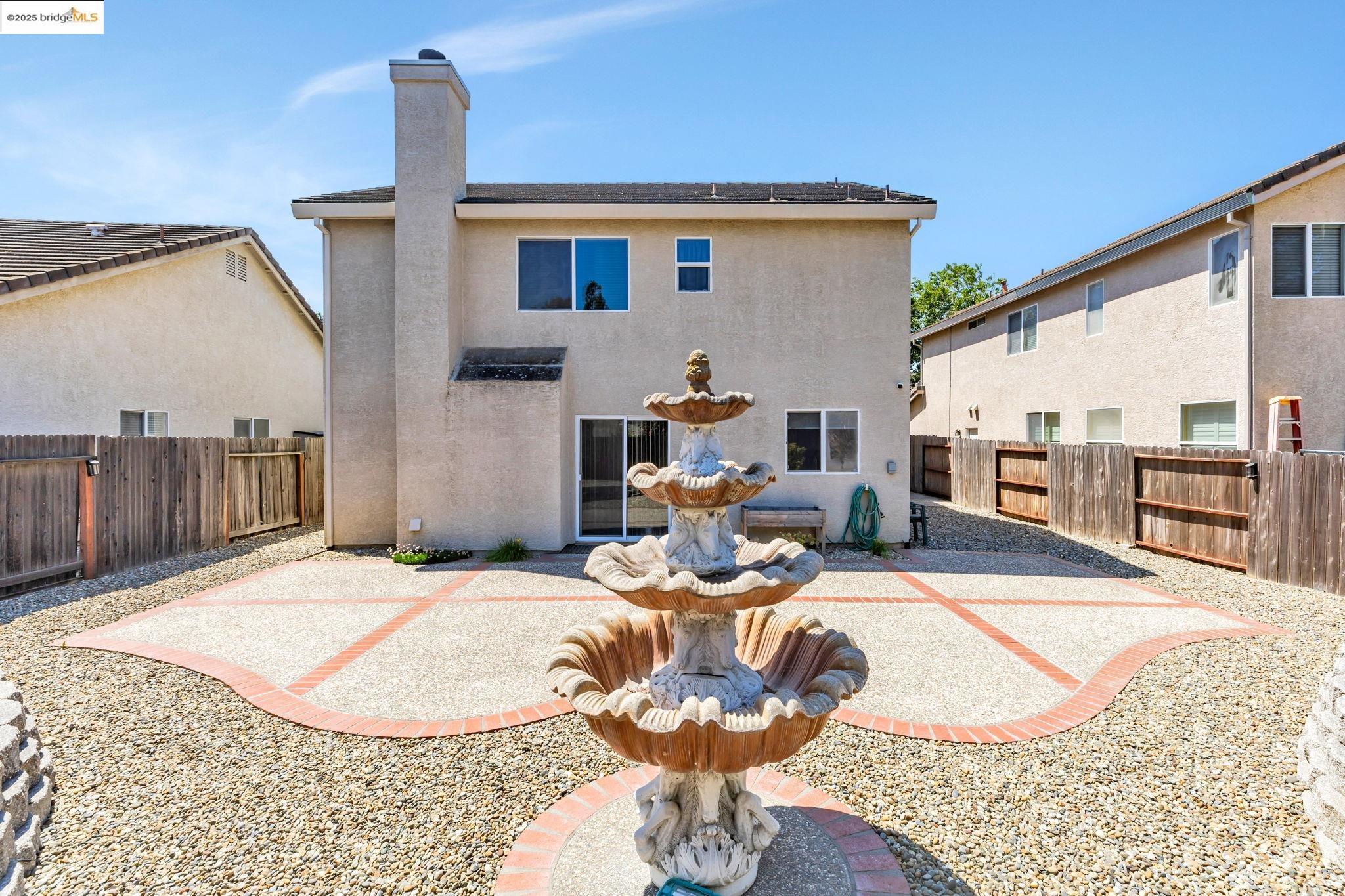 8215 Red Elk Dr