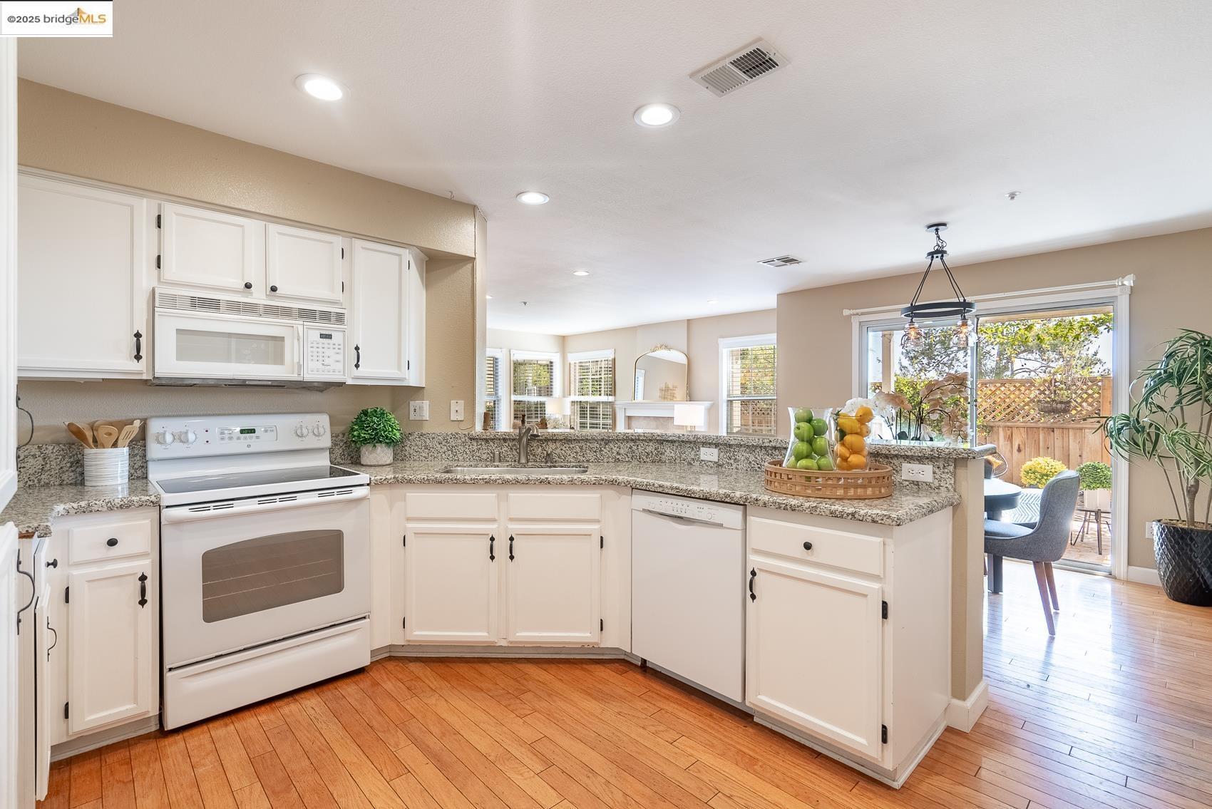 1105 Radiant Lane