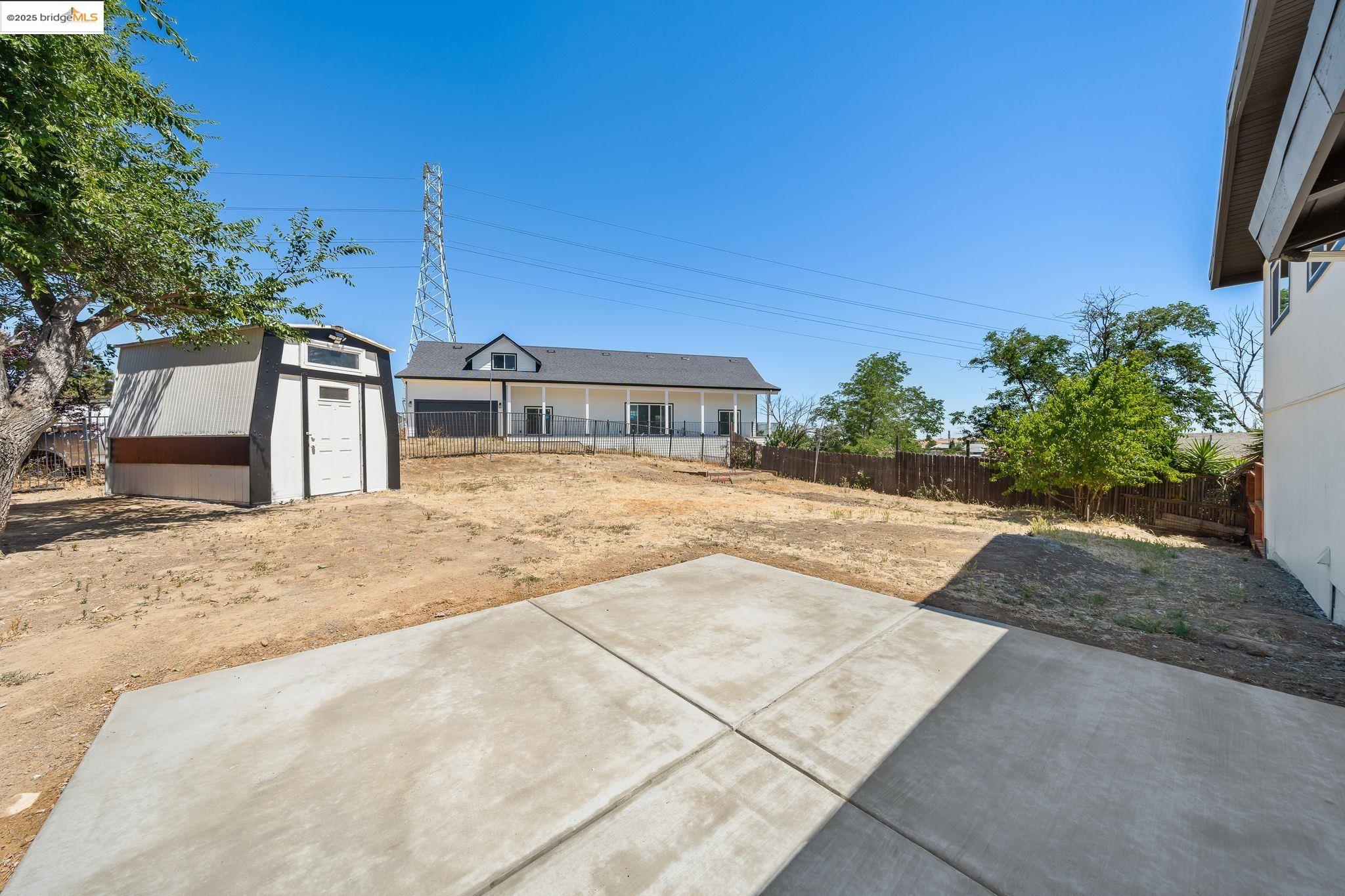 4212 Valley Ave