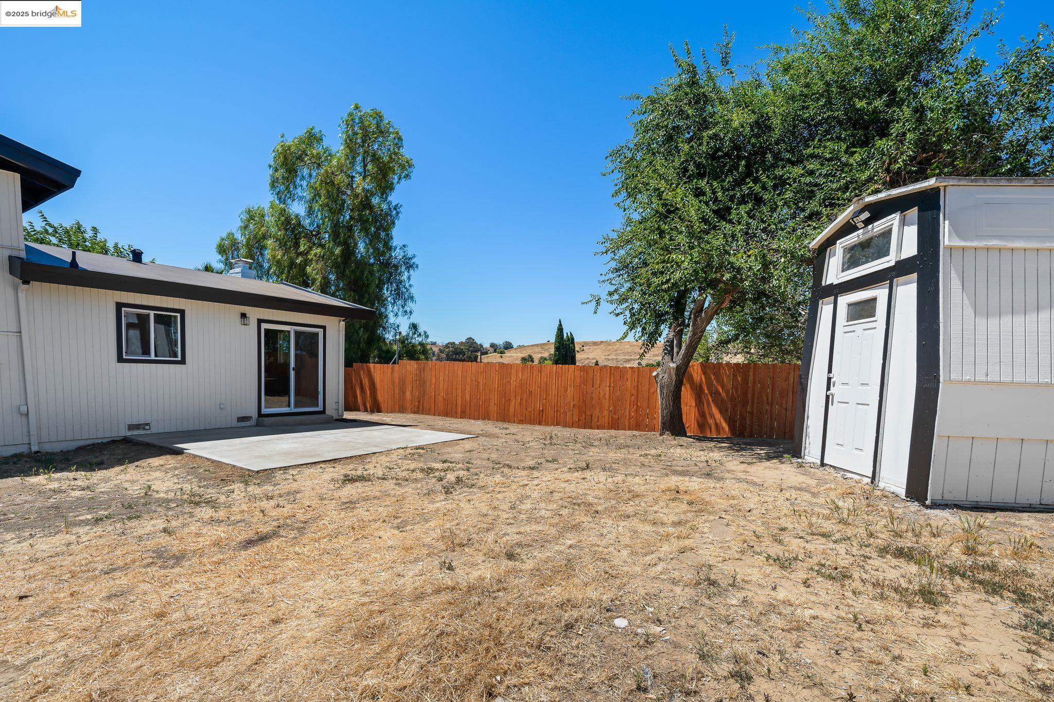 4212 Valley Ave