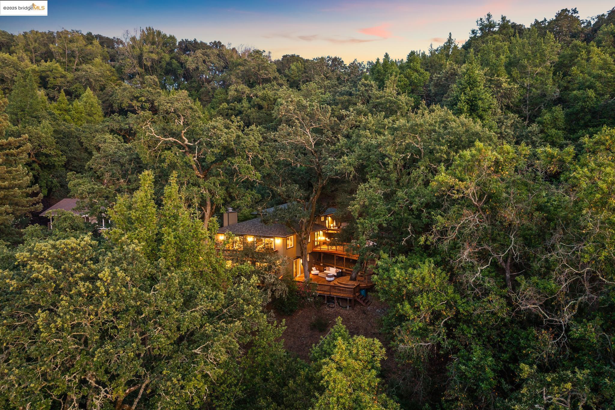 3721 Highland Ct