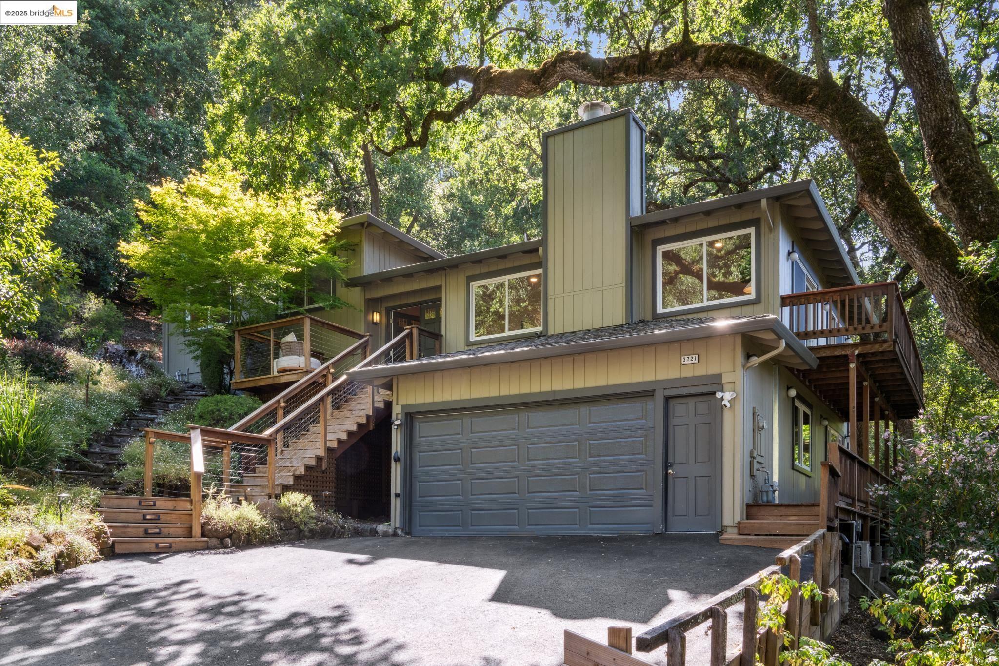 3721 Highland Ct