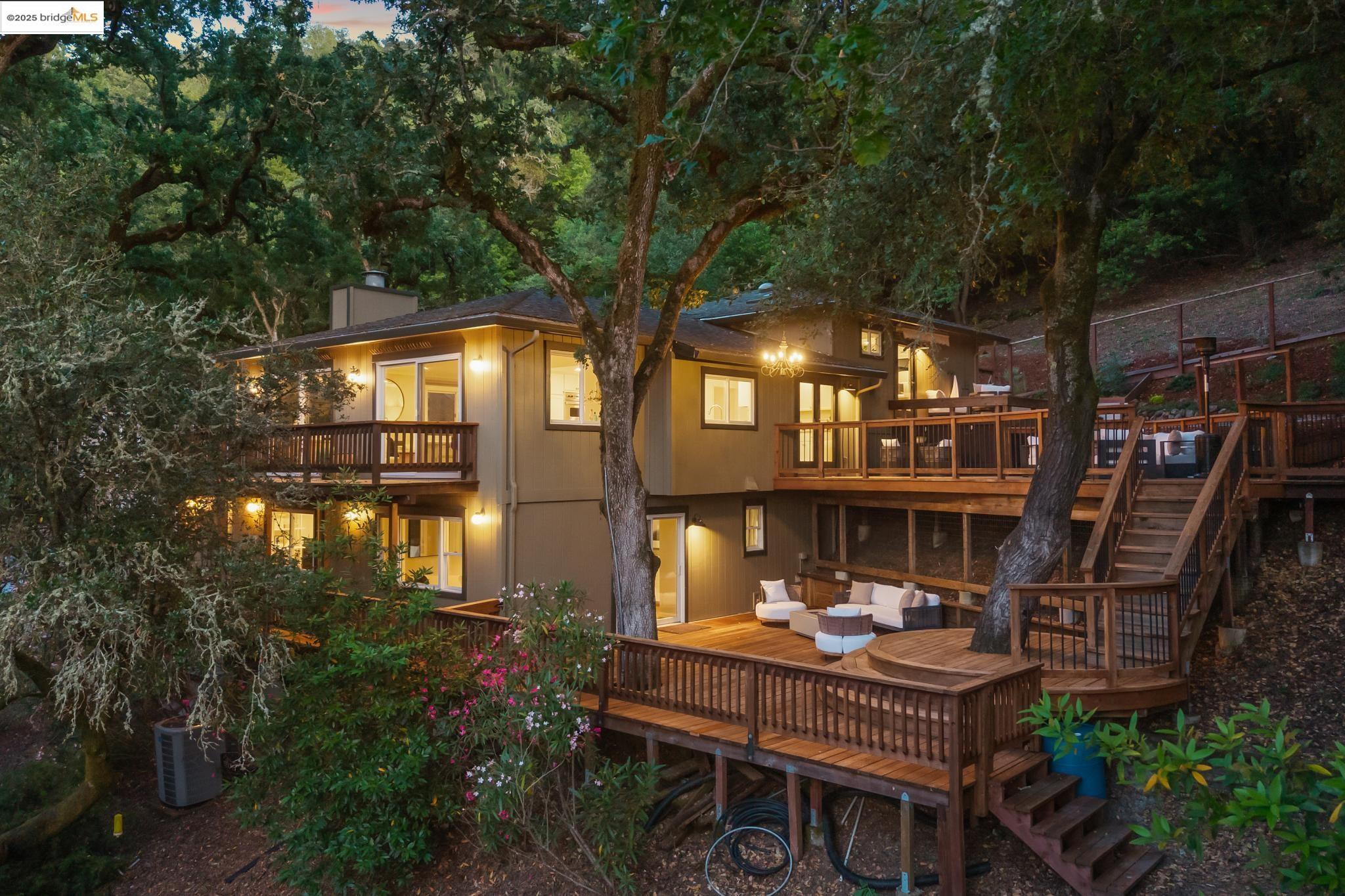 3721 Highland Ct