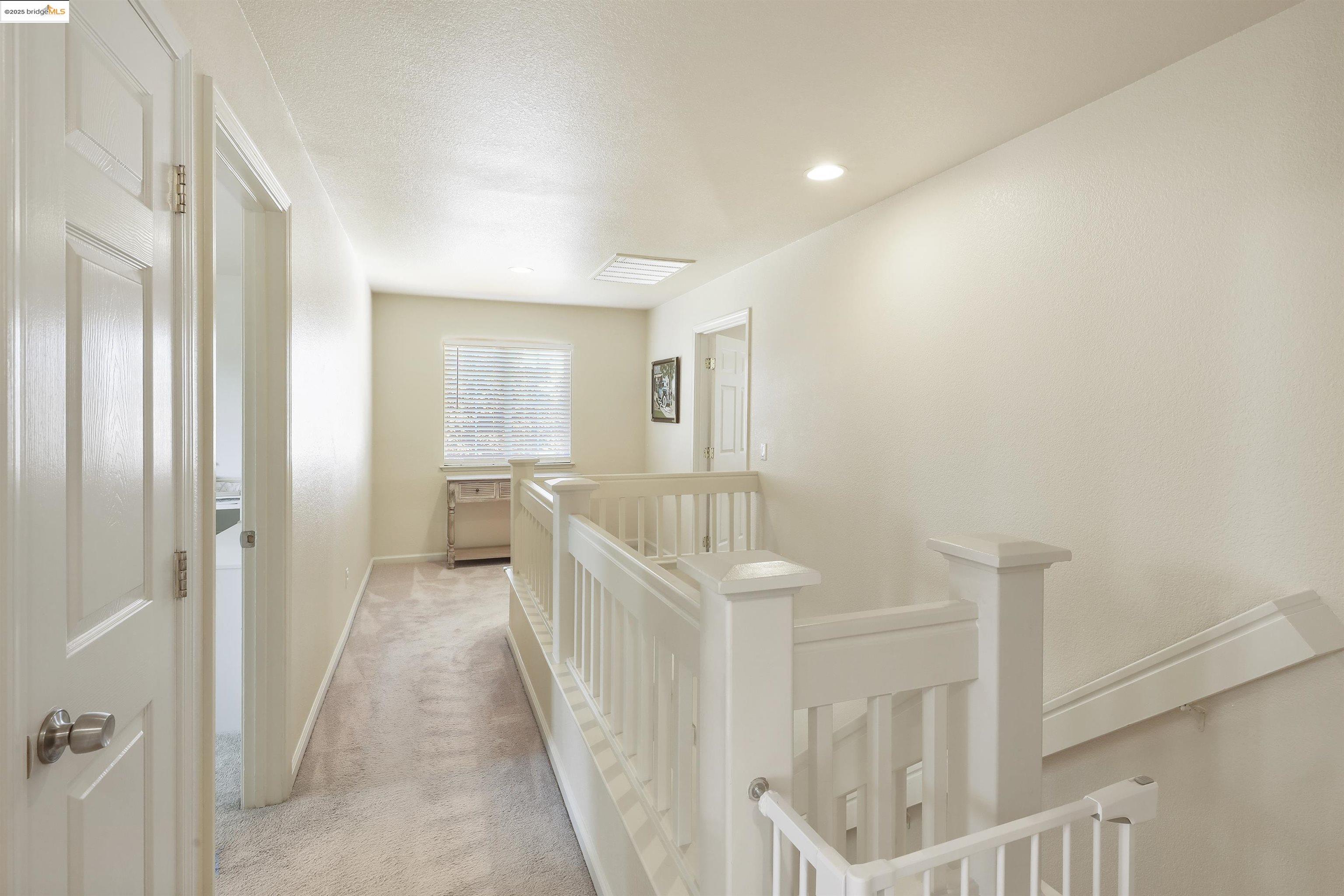 4574 Mirror Ct