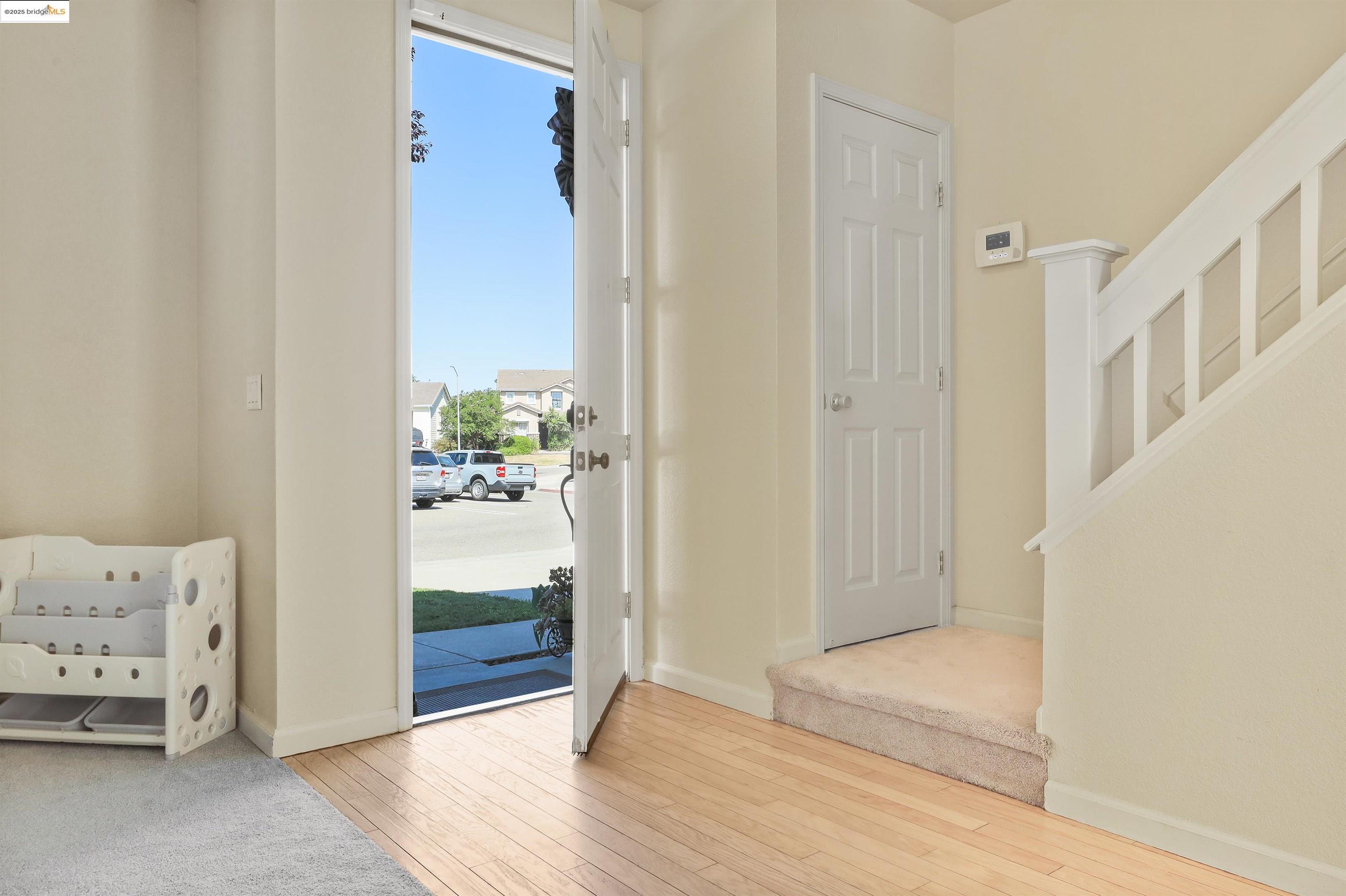4574 Mirror Ct