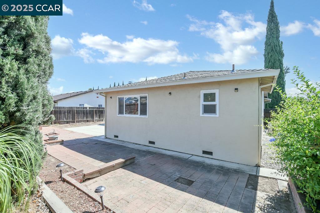 4911 Fuschia Way