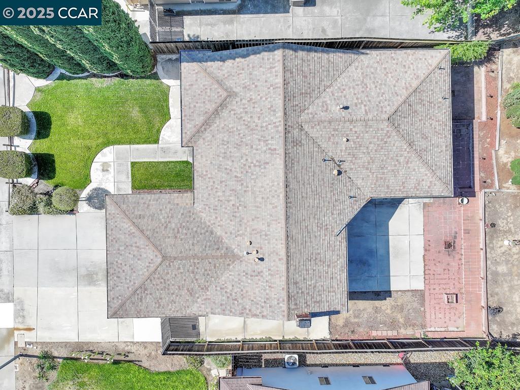 4911 Fuschia Way