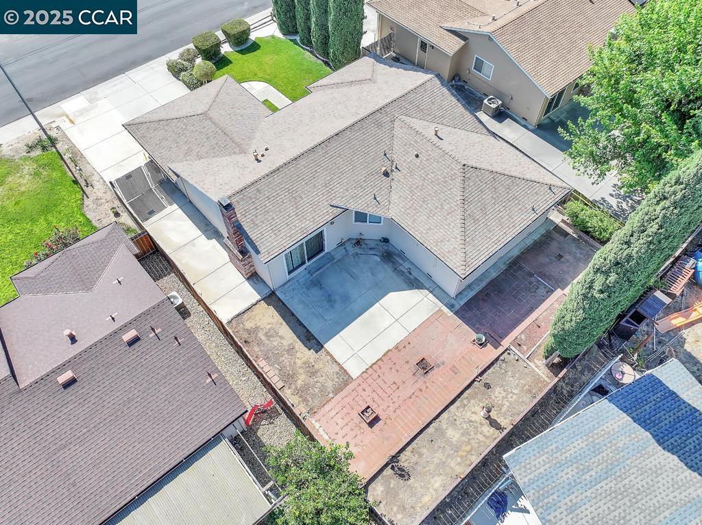 4911 Fuschia Way