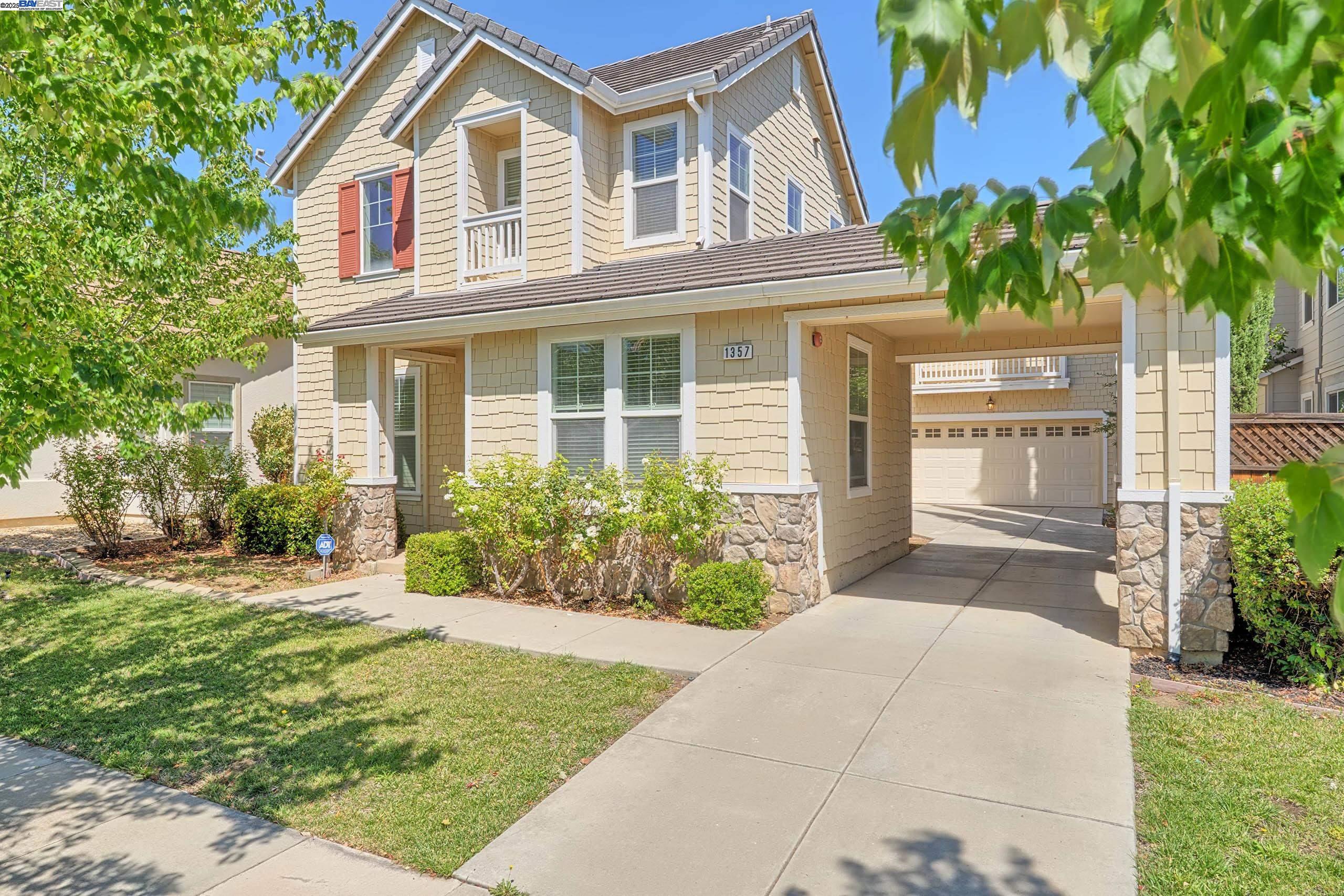 1357 Tiffany Dr