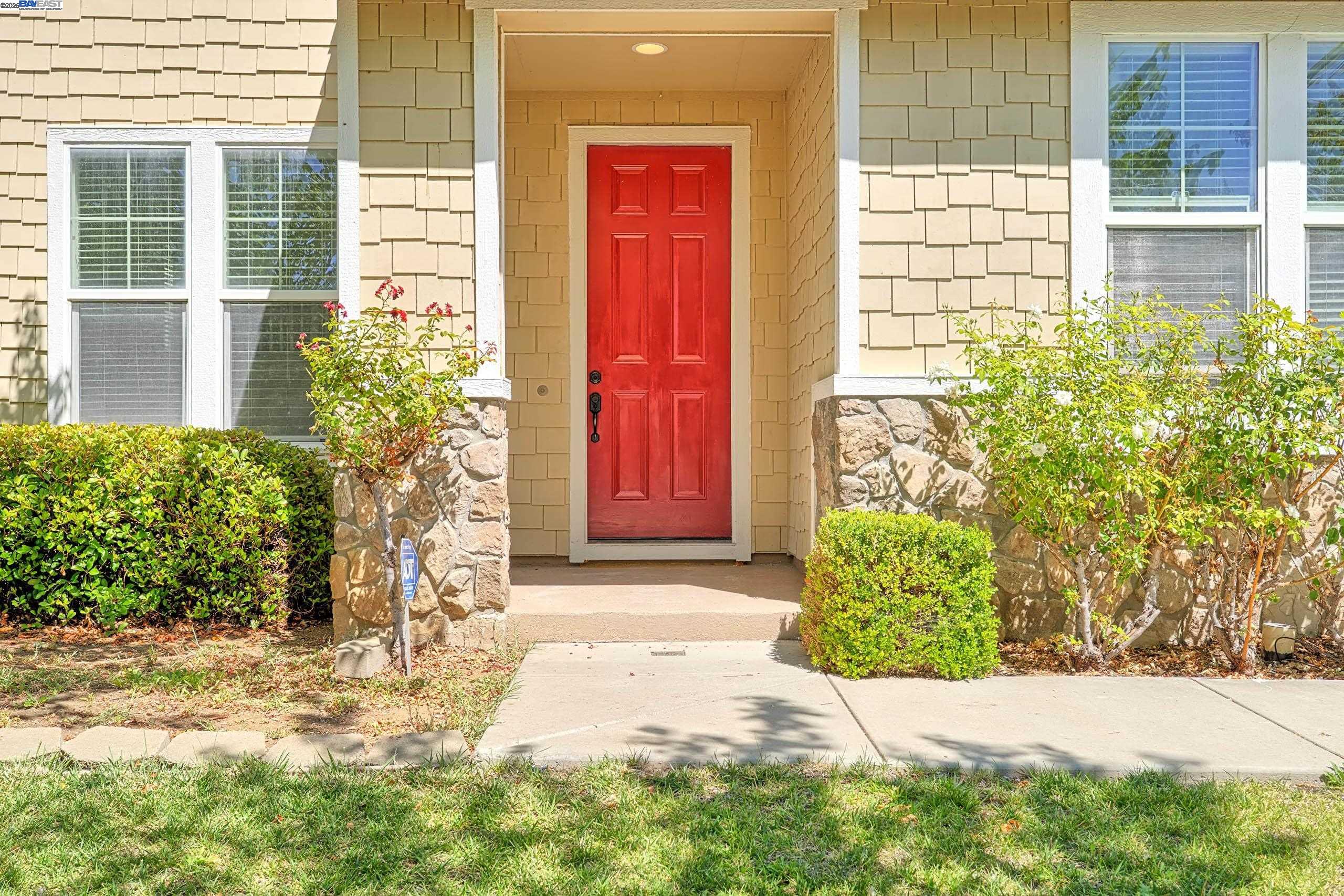 1357 Tiffany Dr