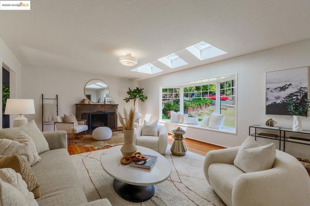4191 Fruitvale