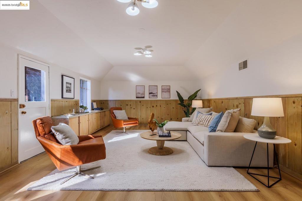 4191 Fruitvale