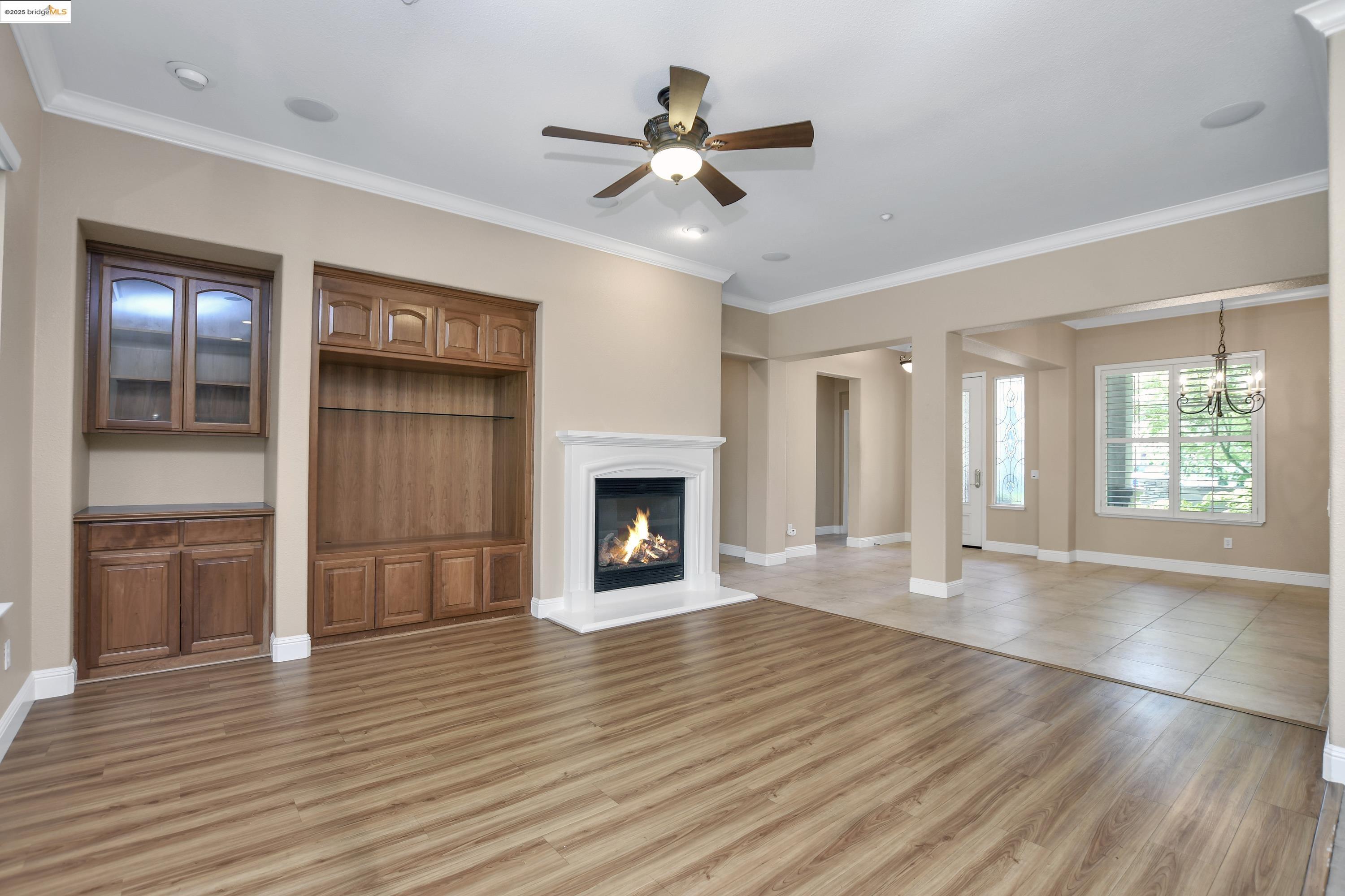 1133 Jonagold Way