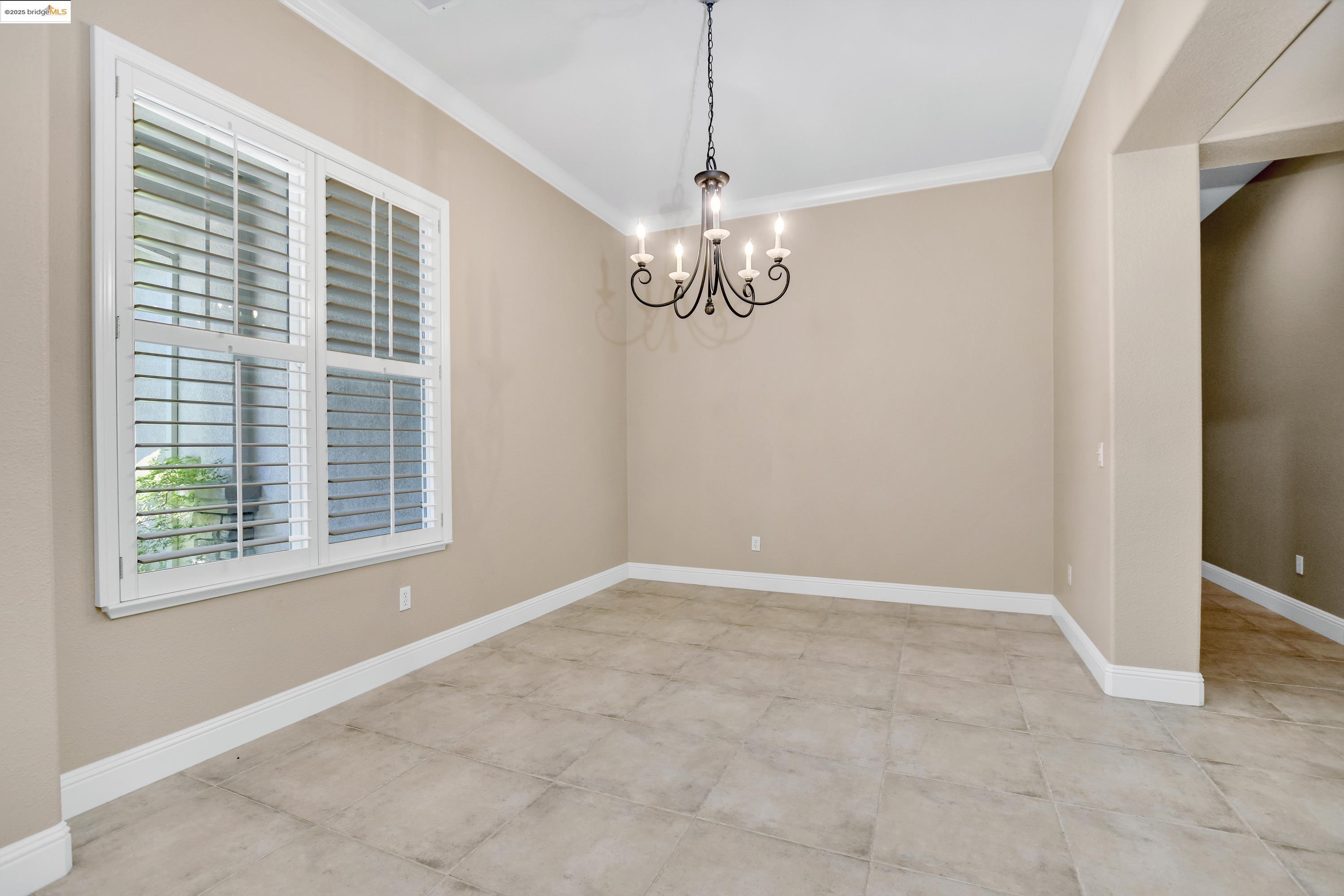 1133 Jonagold Way