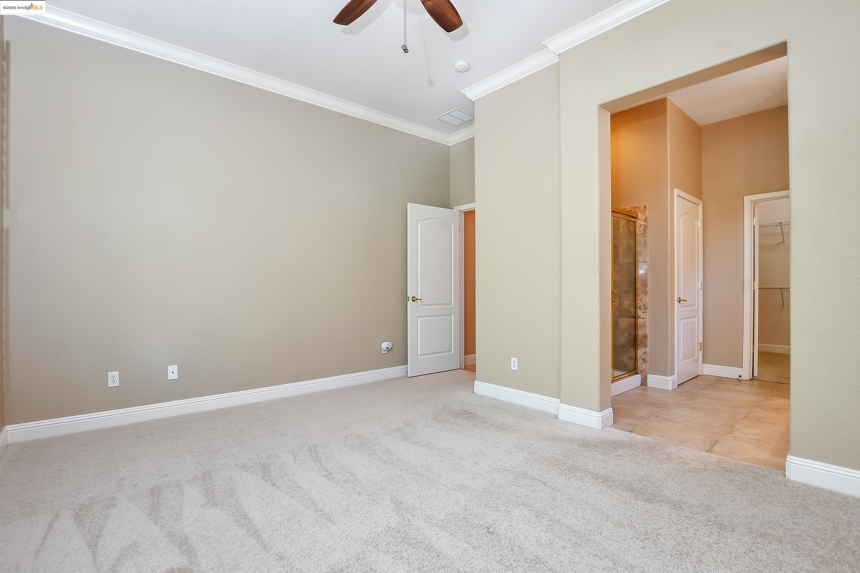 1133 Jonagold Way