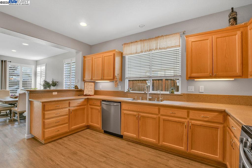 675 Merritt Ct