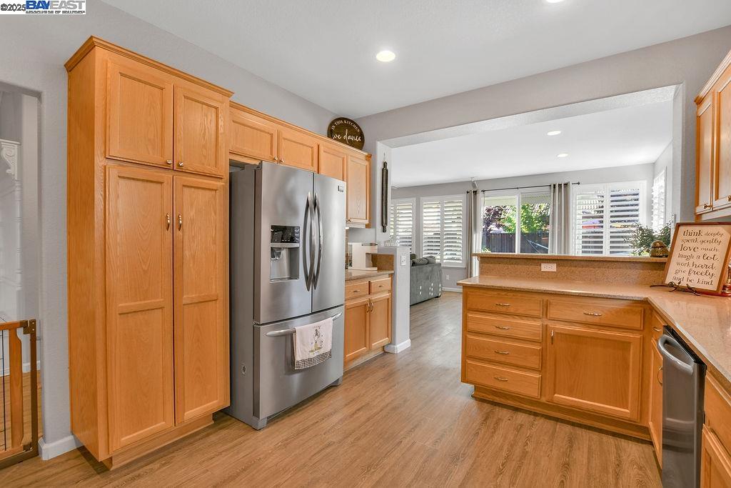 675 Merritt Ct