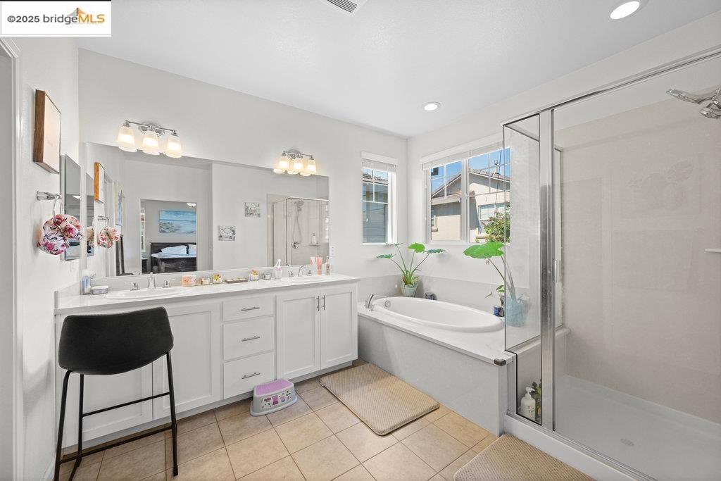 511 Viola Ct
