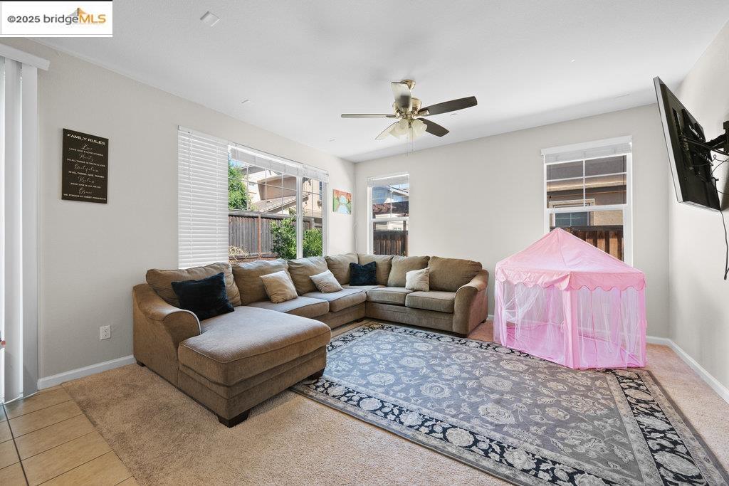 511 Viola Ct