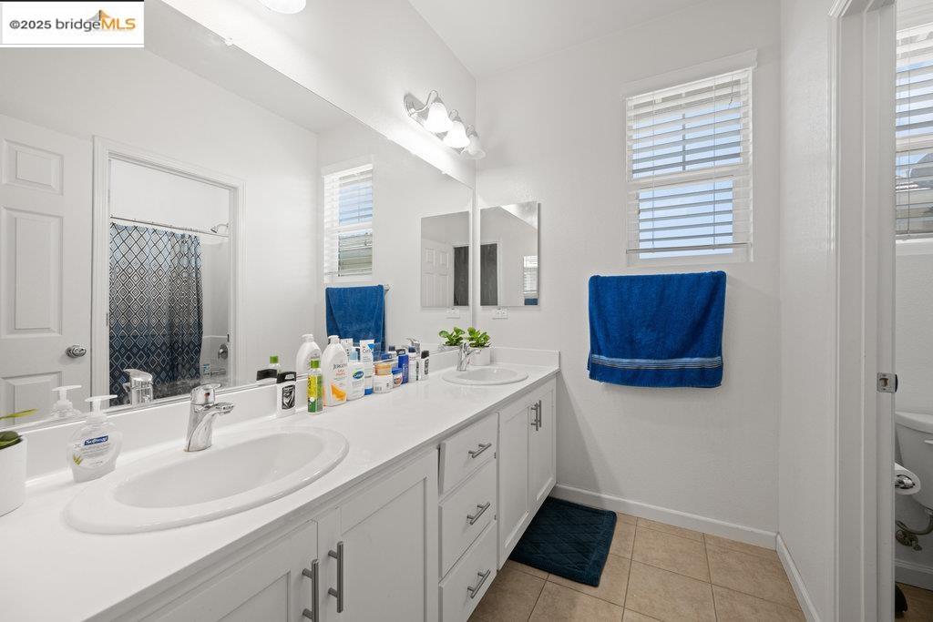 511 Viola Ct