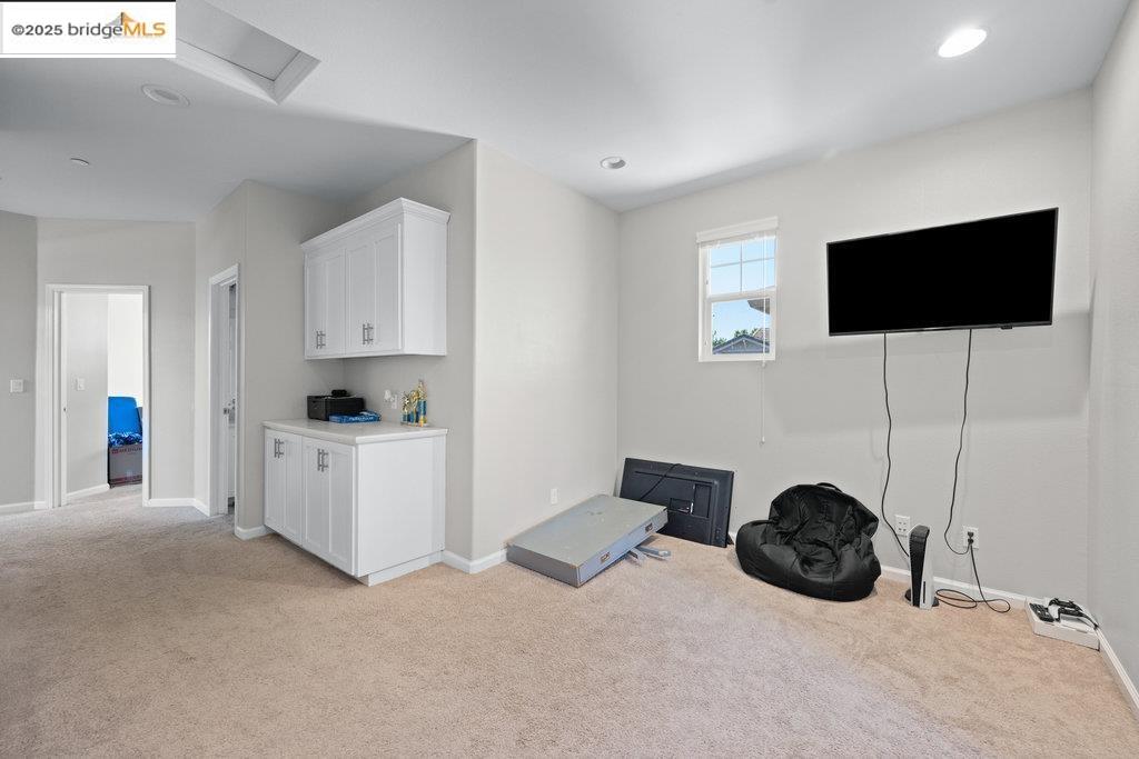 511 Viola Ct
