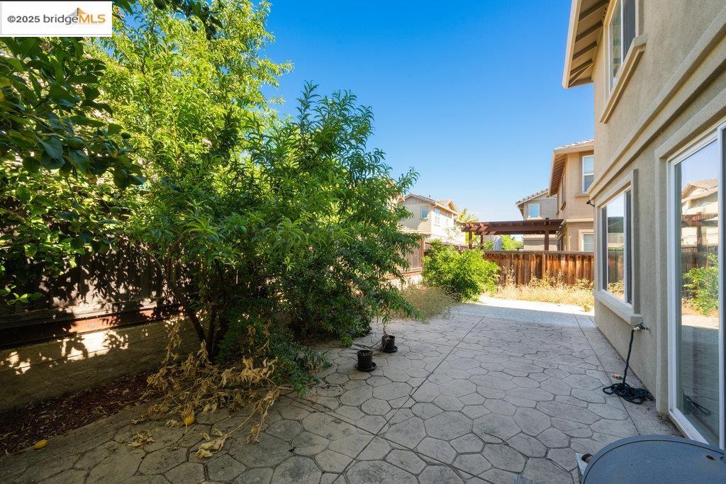 511 Viola Ct