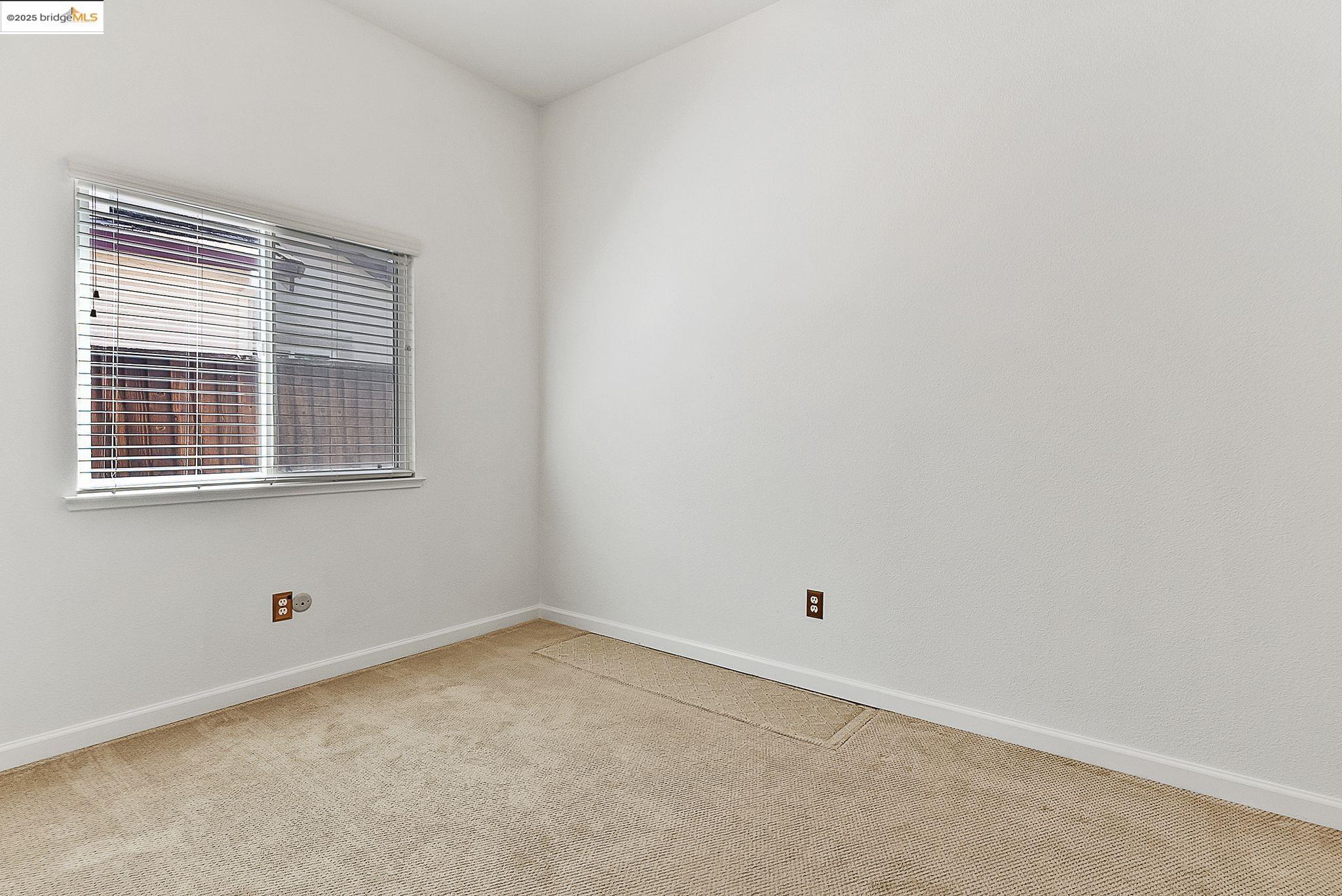 700 Crossridge Ct
