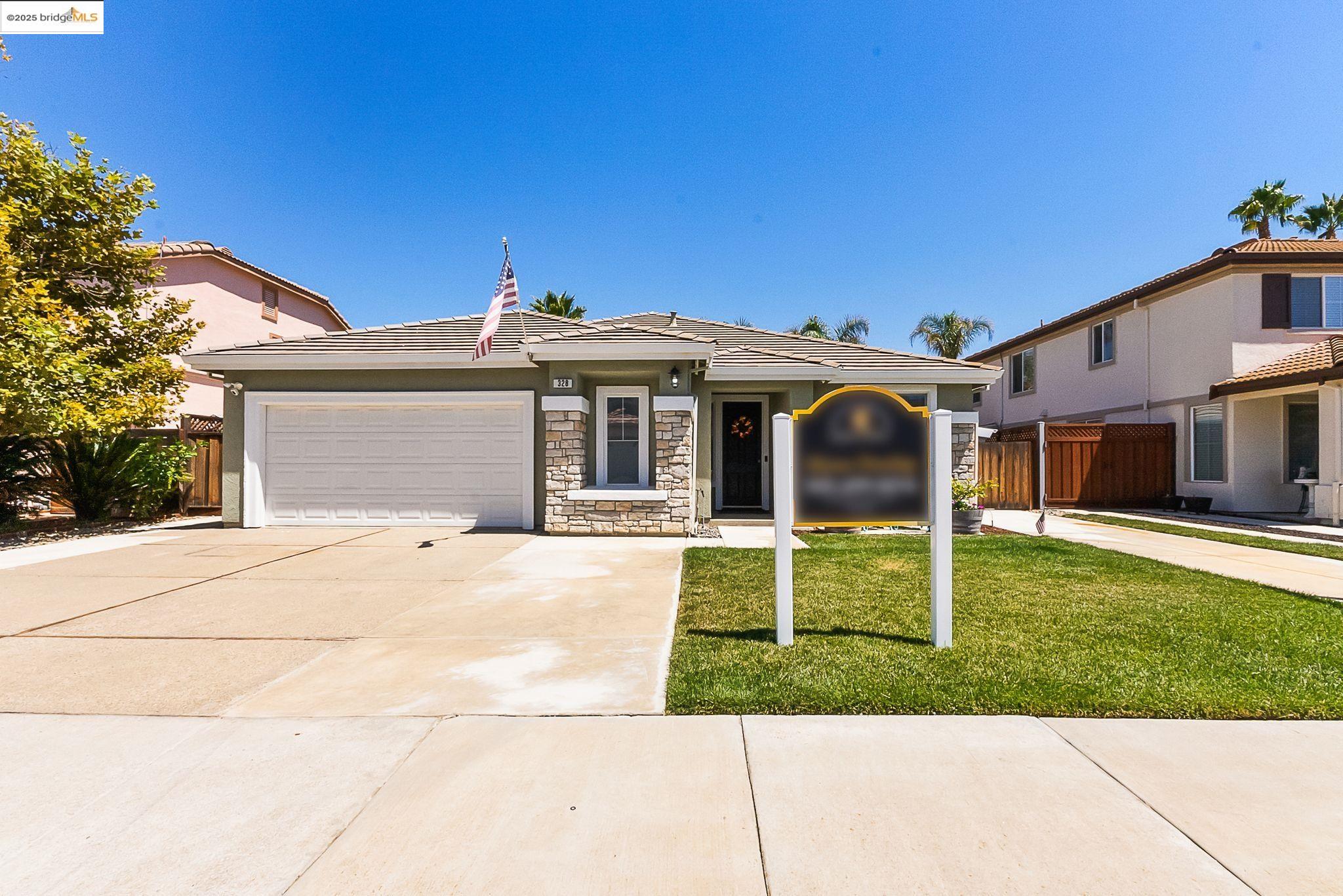328 Fareham Ct