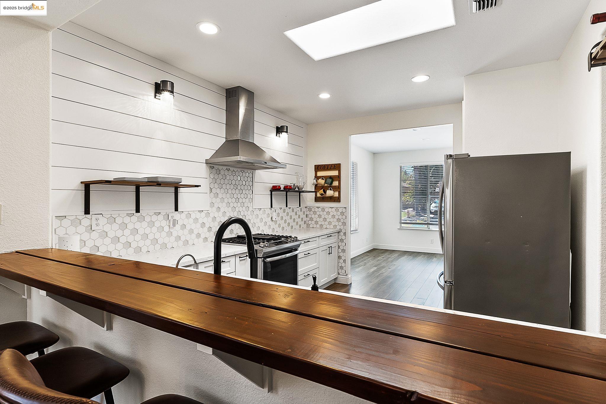328 Fareham Ct