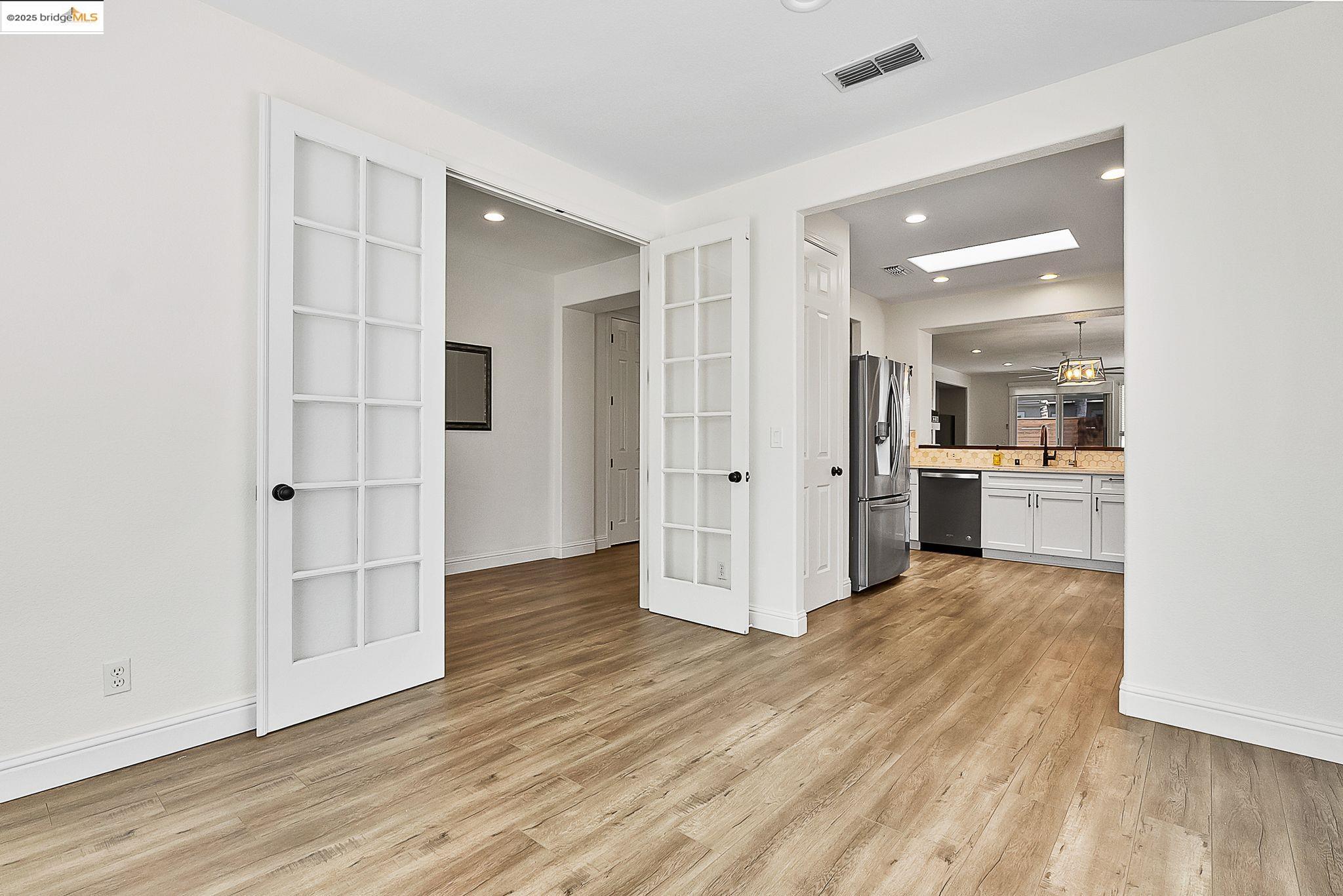 328 Fareham Ct