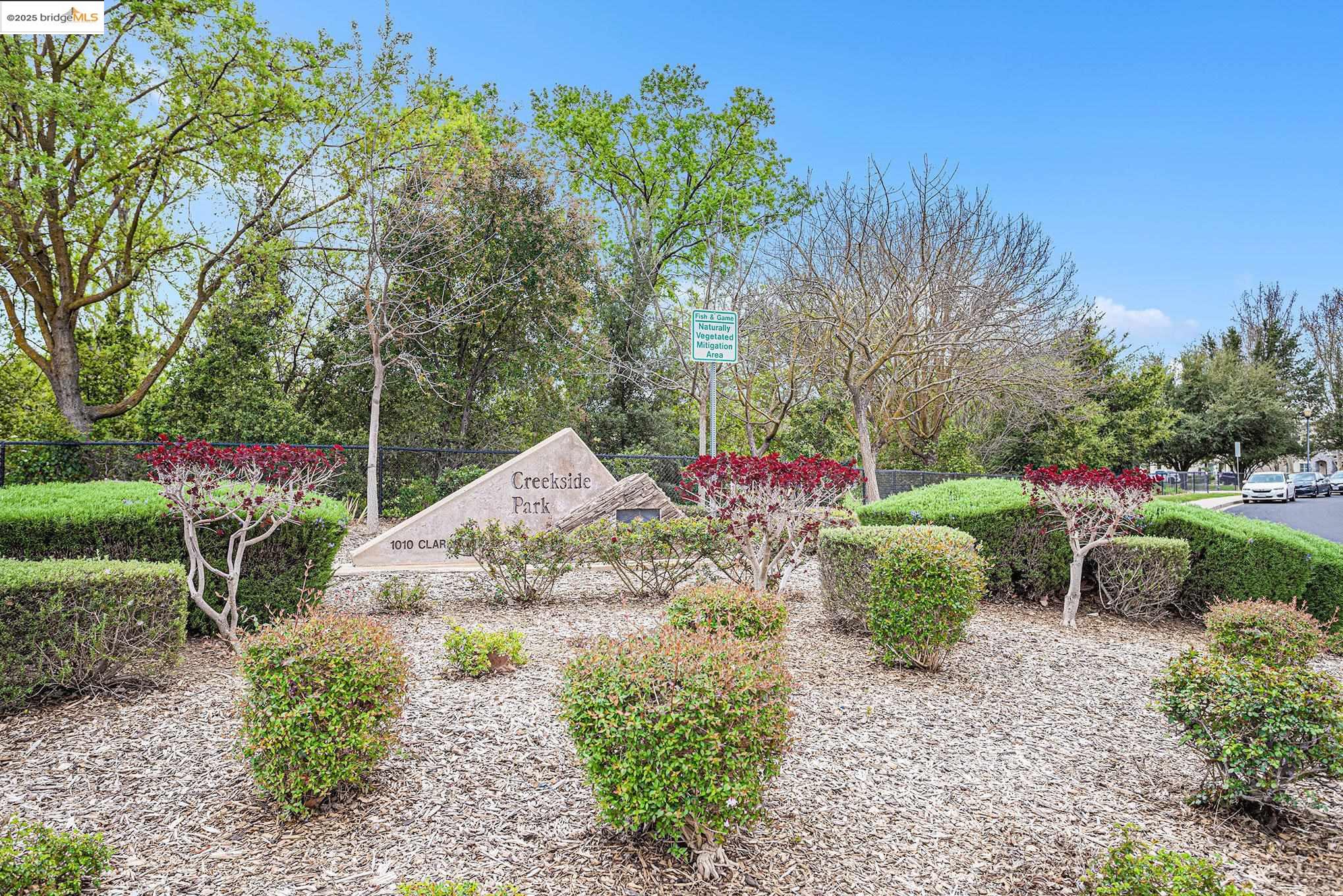 126 Moss Hollow Ct