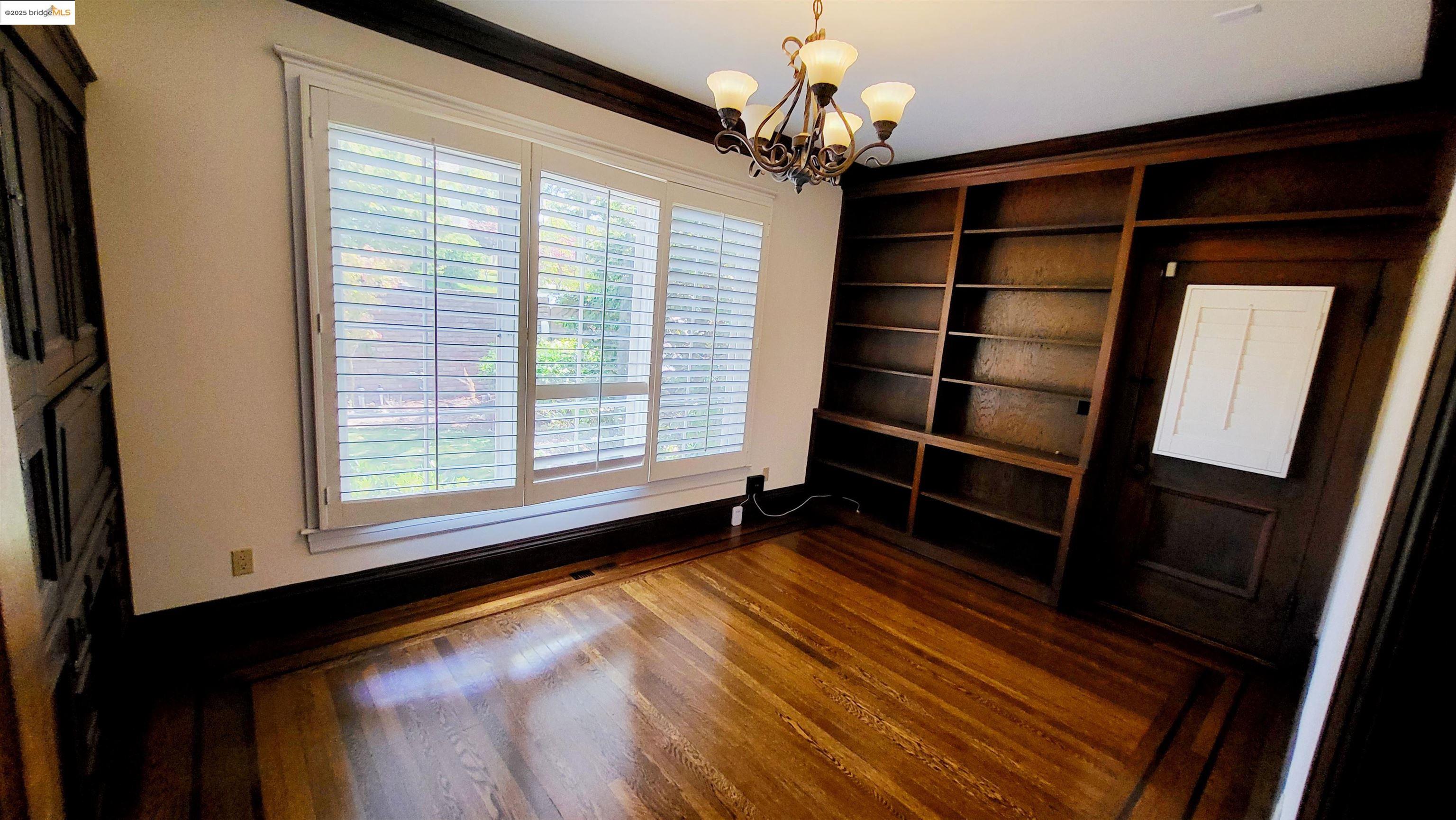 139 Woodland Way