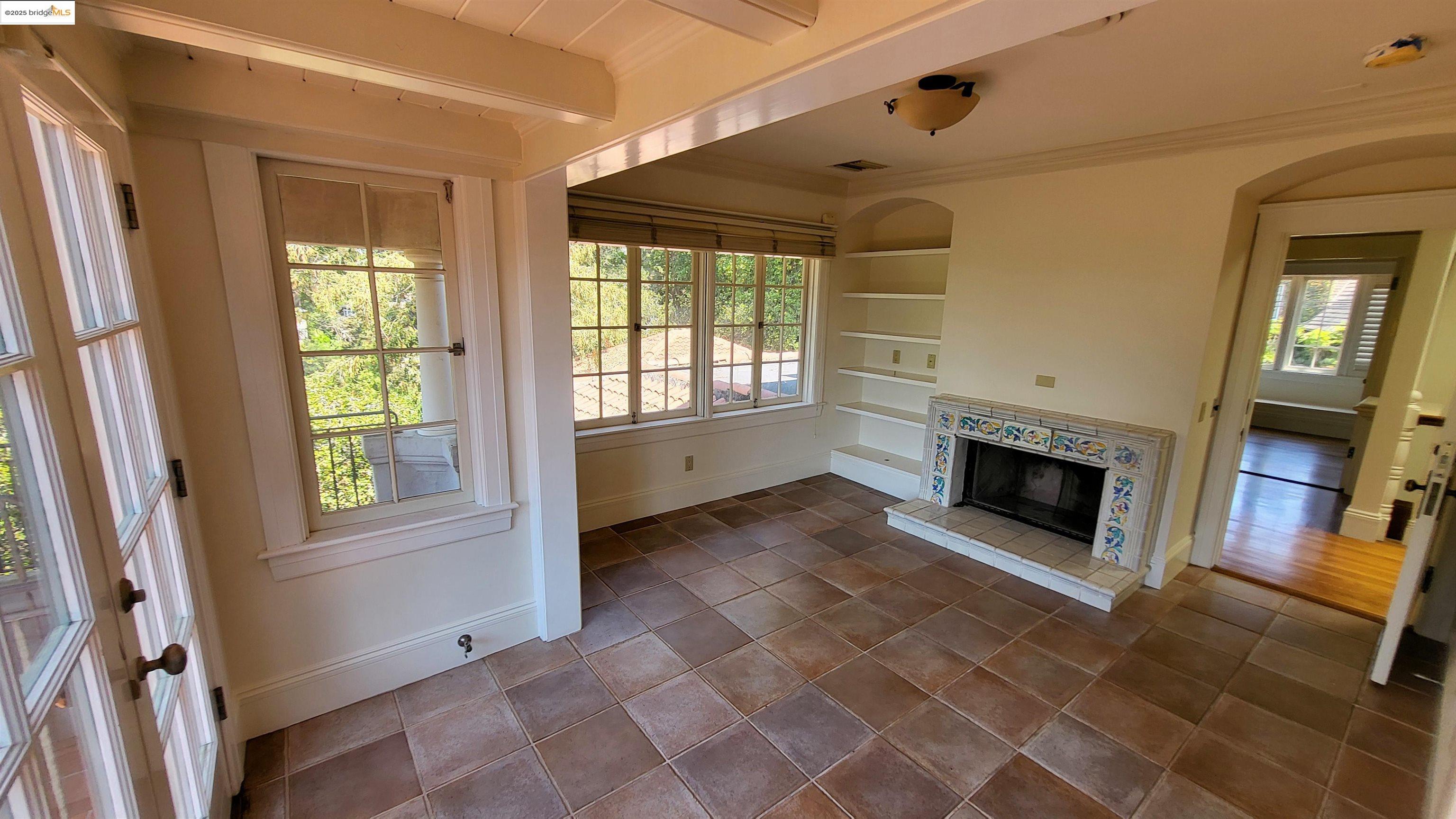 139 Woodland Way
