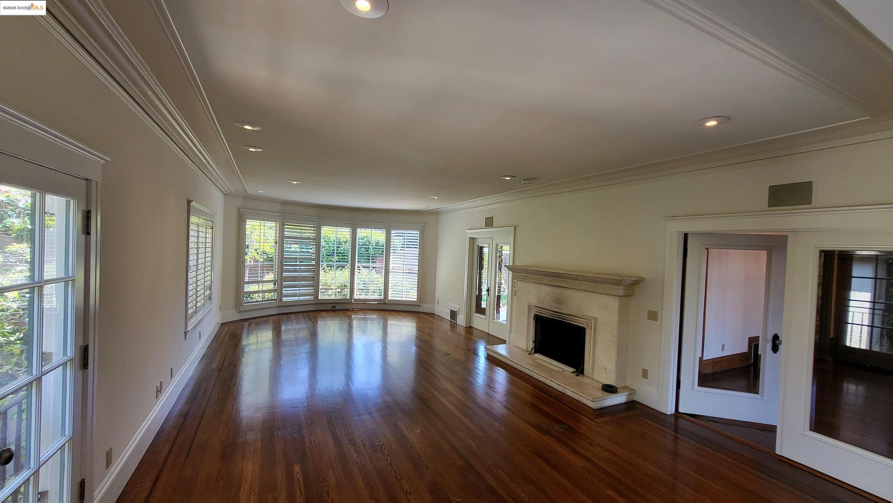 139 Woodland Way