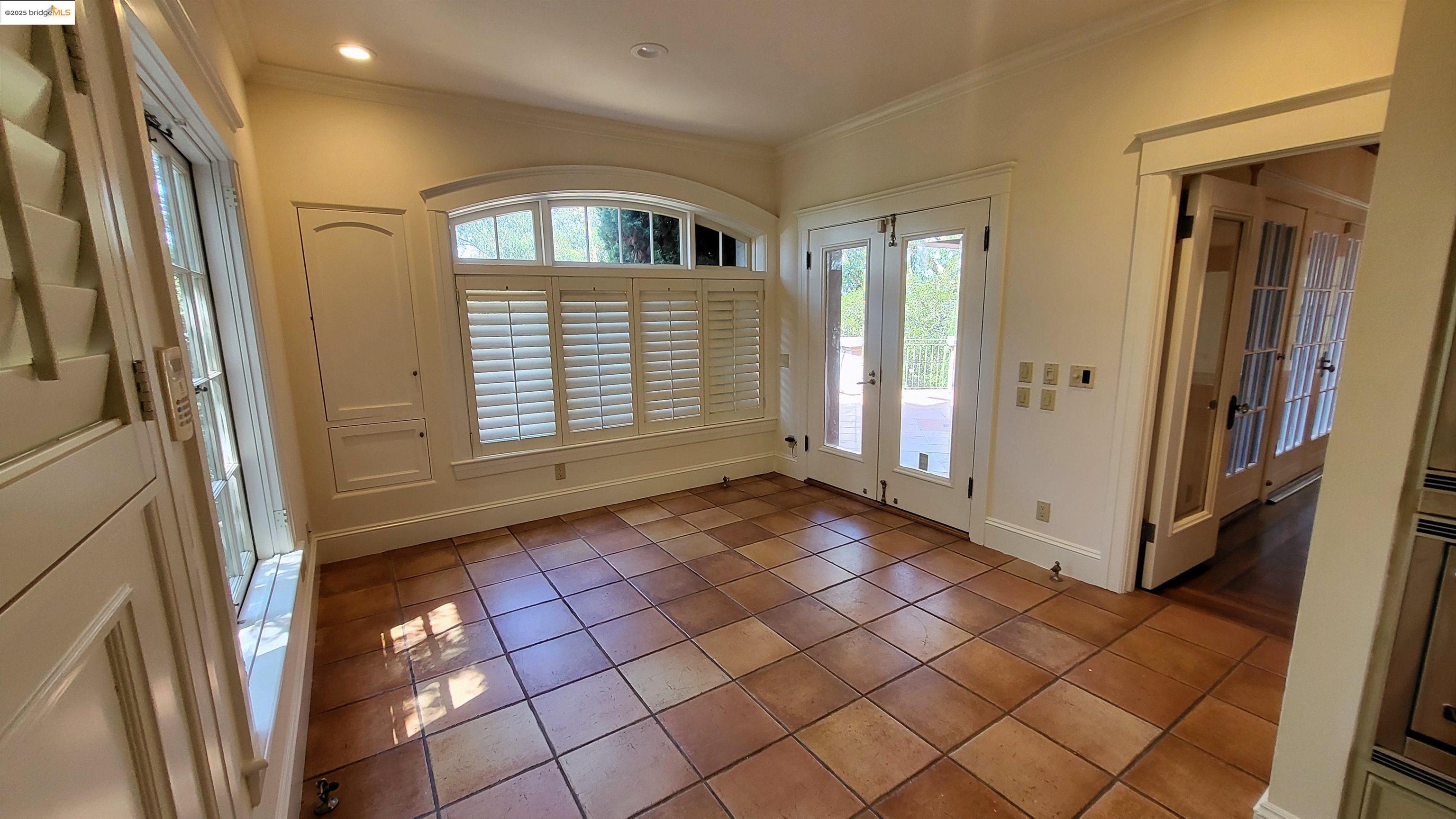 139 Woodland Way