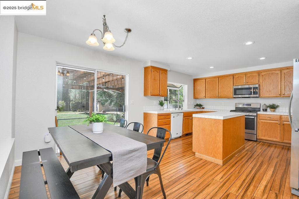485 Gristmill Dr