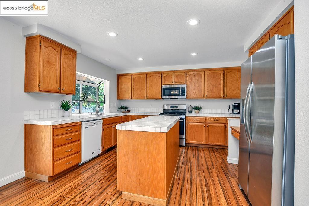 485 Gristmill Dr