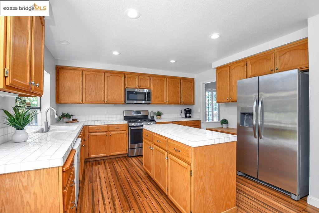 485 Gristmill Dr