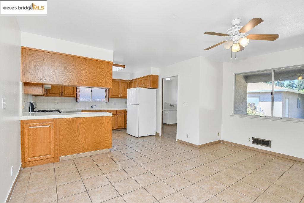 7426 Myrtle Vista Ave