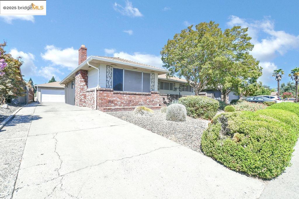 7426 Myrtle Vista Ave