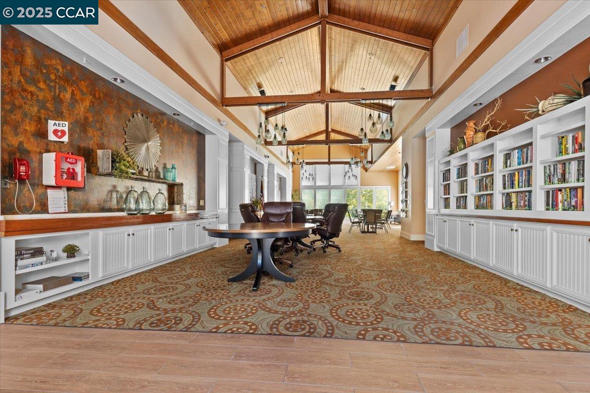 1219 Alderman Ln