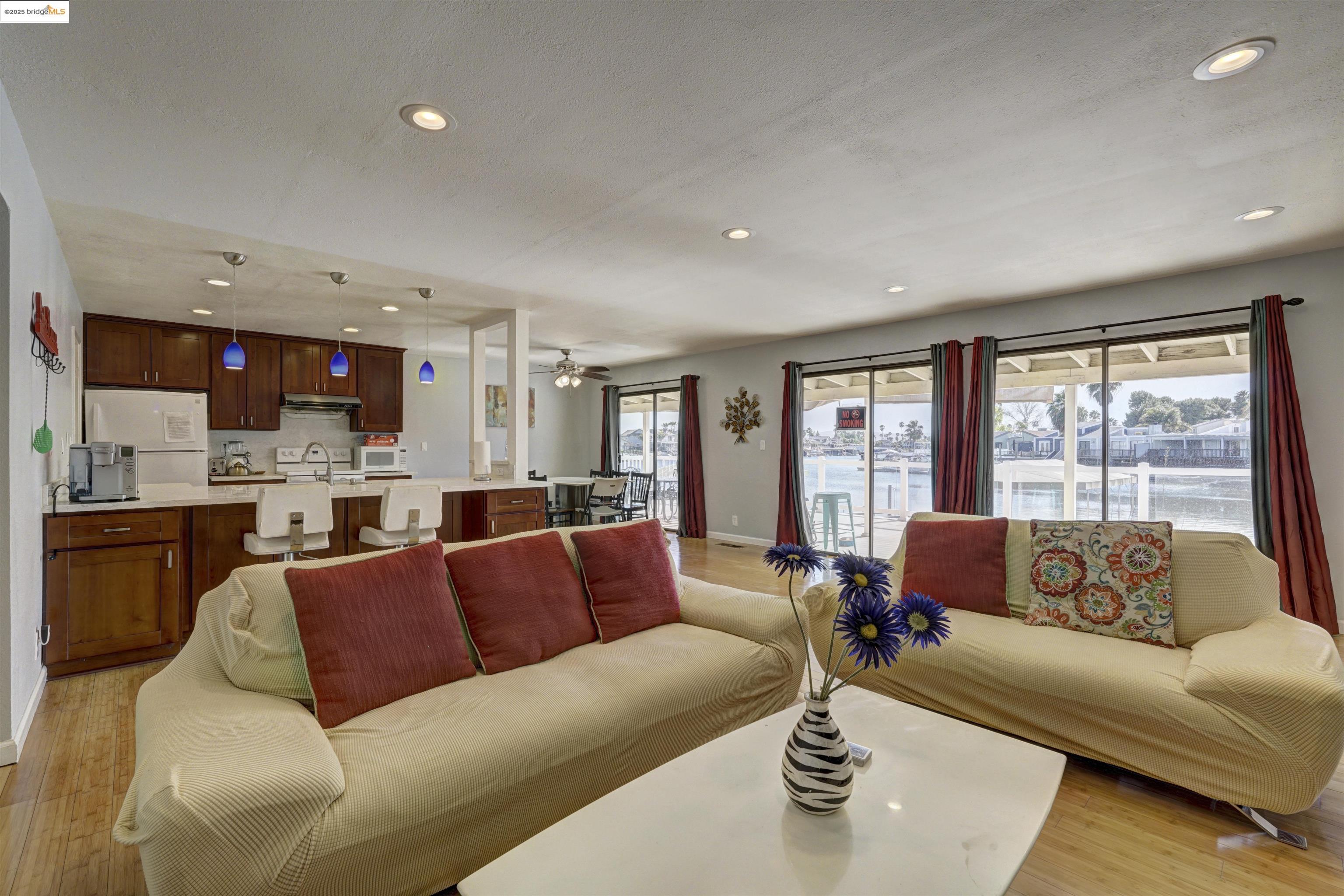 5106 Cabrillo Pt