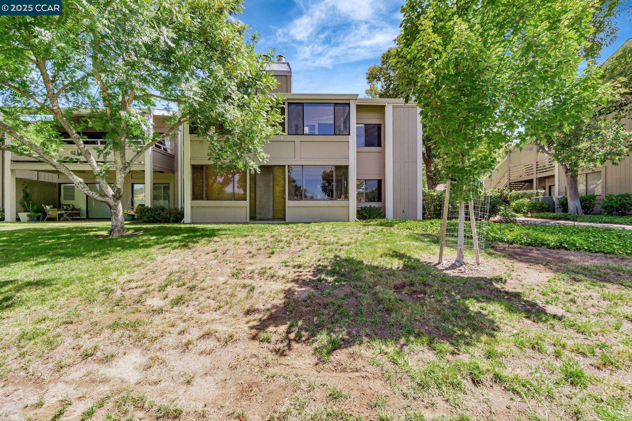 2633 Saklan Indian Dr # 1